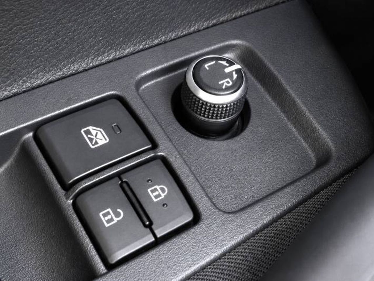 Toyota Corolla 1.8 125H ACTIVE E-CVT 5 P  - Foto 33
