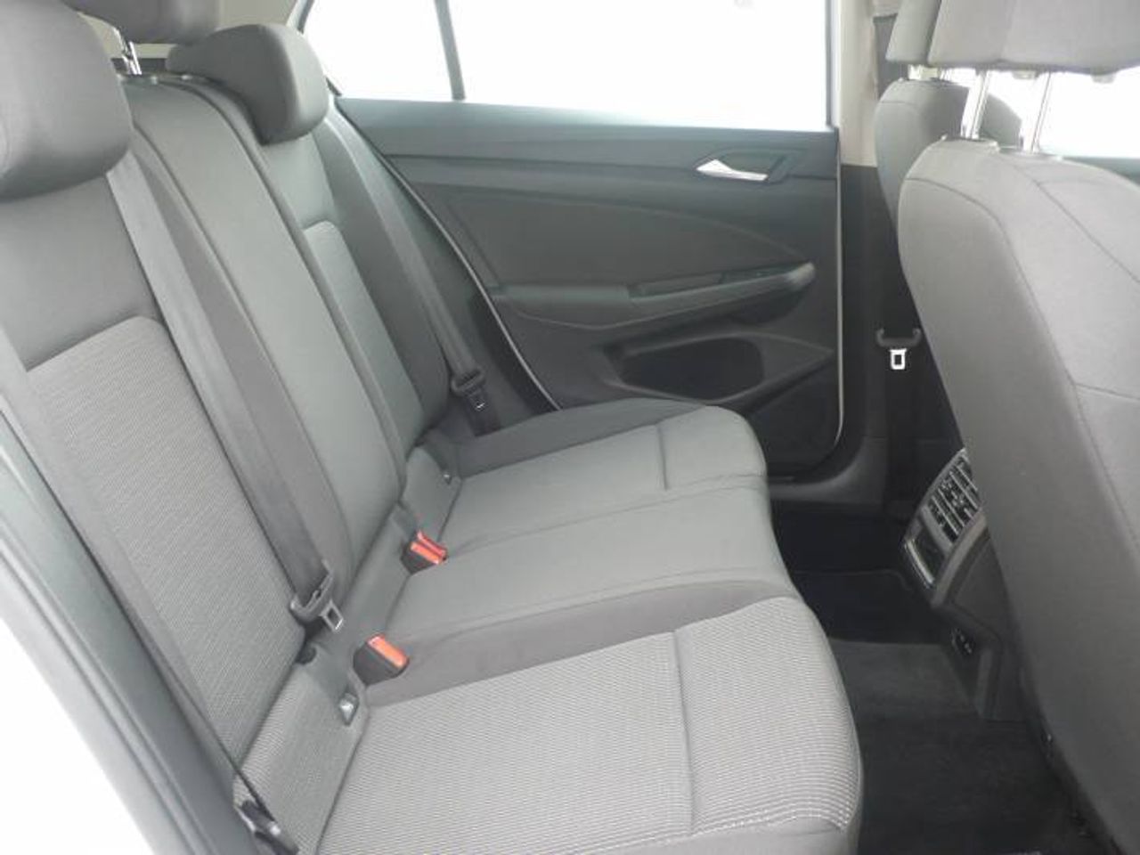 Volkswagen Golf Berlina 2.0 TDI  - Foto 12
