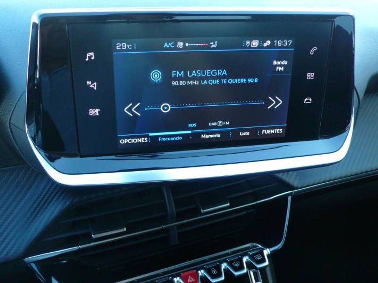 Peugeot 208 1.2 PURETECH ACTIVE 75  - Foto 34