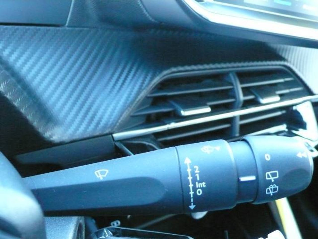 Peugeot 208 1.2 PURETECH ACTIVE 75  - Foto 25