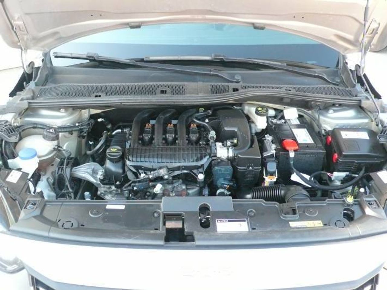 Peugeot 208 1.2 PURETECH ACTIVE 75  - Foto 14