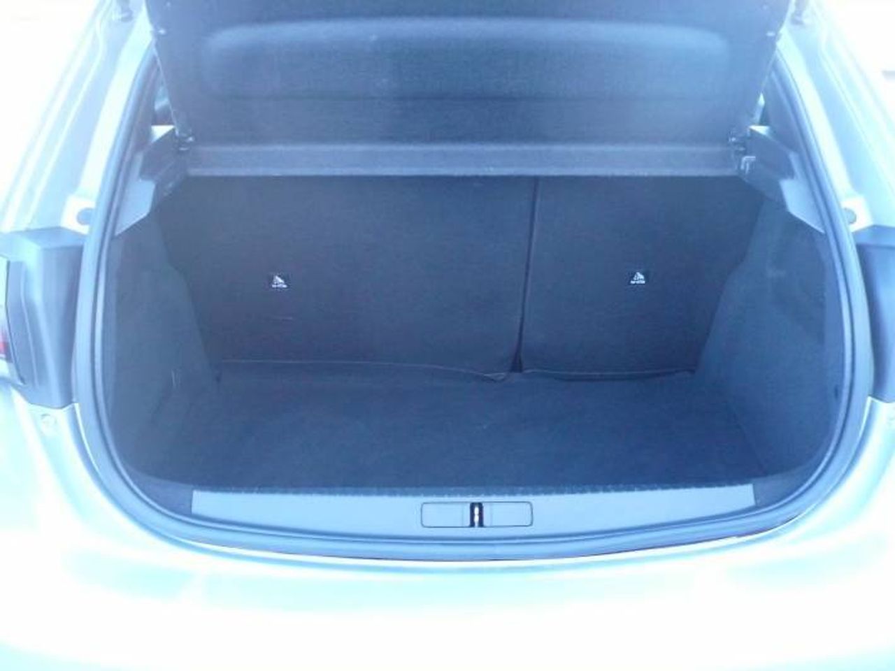 Peugeot 208 1.2 PURETECH ACTIVE 75  - Foto 11