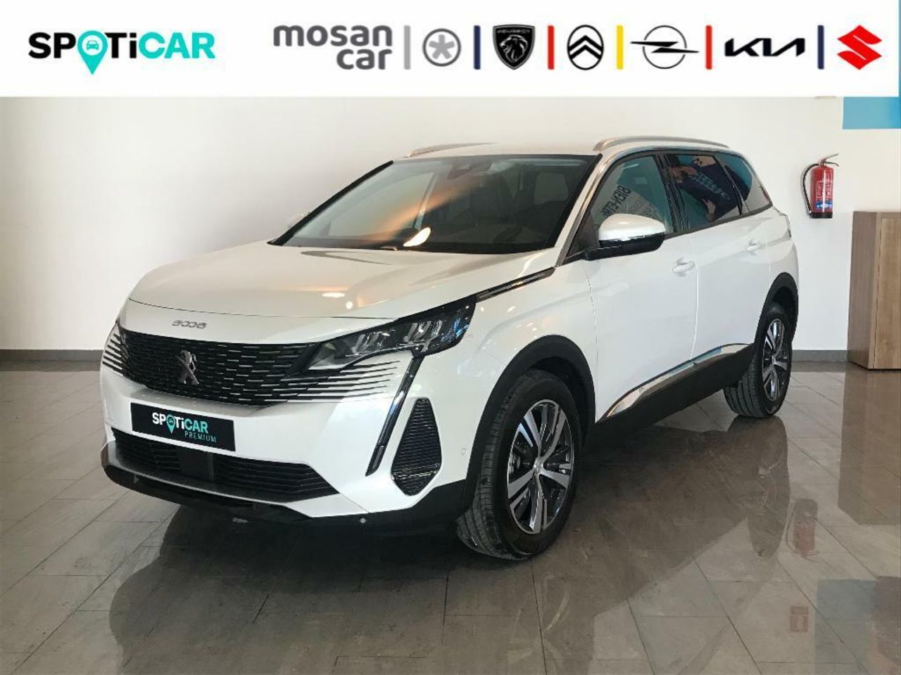 peugeot 5008 2023 /