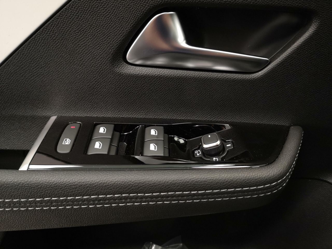 Opel Astra 1.2T XHT 130 AT8 ELEGANCE GPS LL17 RADAR AV AR+CA - foto 20