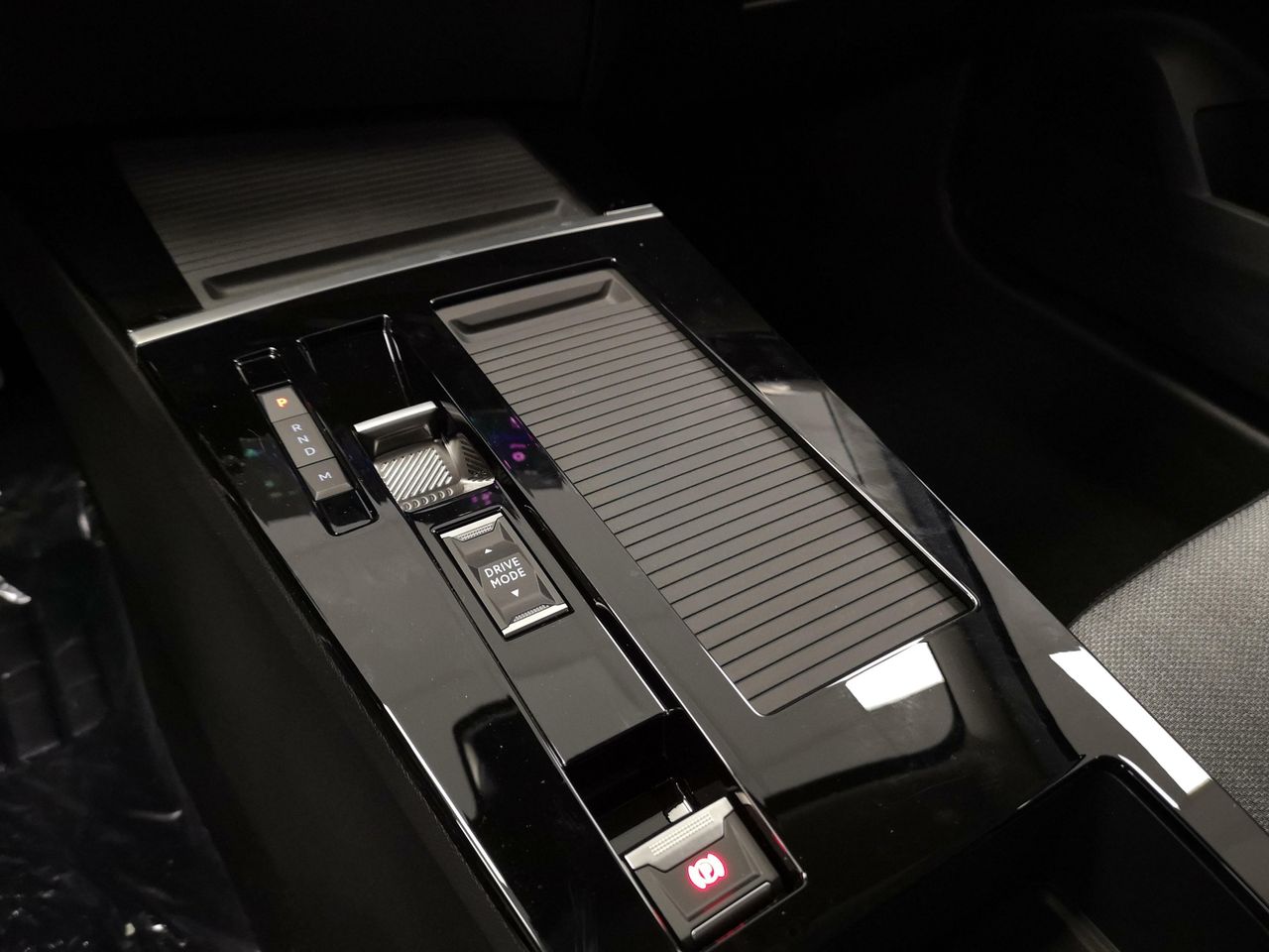 Opel Astra 1.2T XHT 130 AT8 ELEGANCE GPS LL17 RADAR AV AR+CA - foto 17