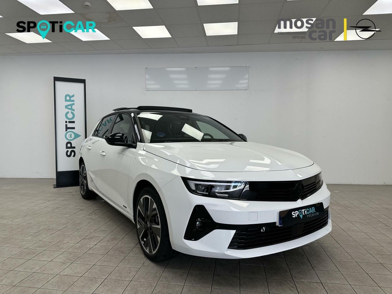 opel astra 2023 / foto grande (3)