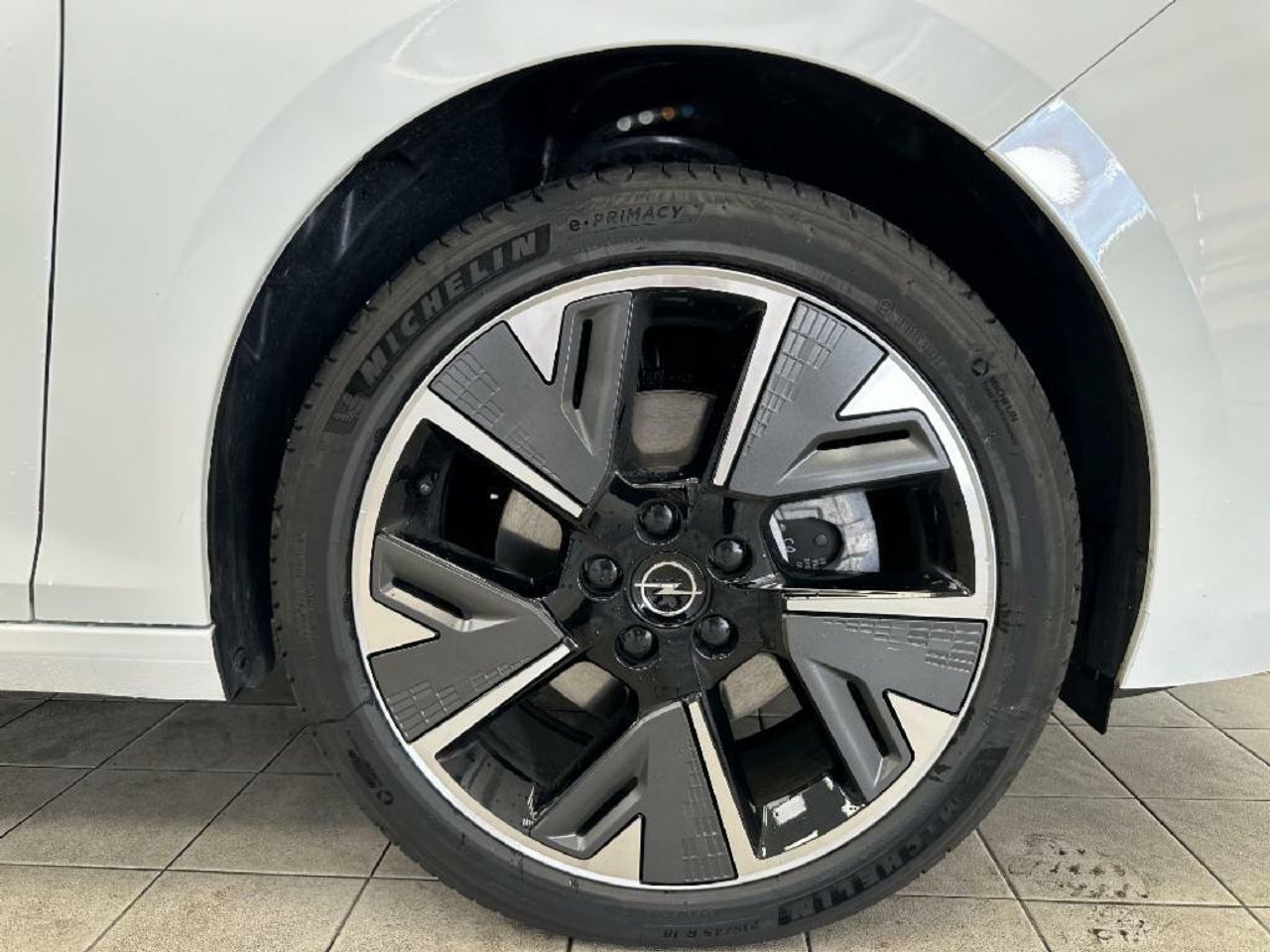 Opel Astra ELECTRICO 54KW 156 GS TECHO PANO GPS LL18 RADAR A - foto 14