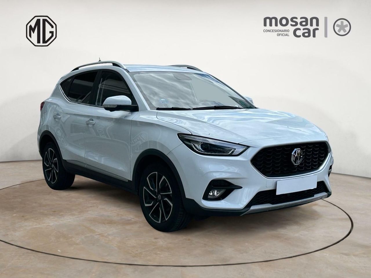 mg zs 2022 / foto grande (3)