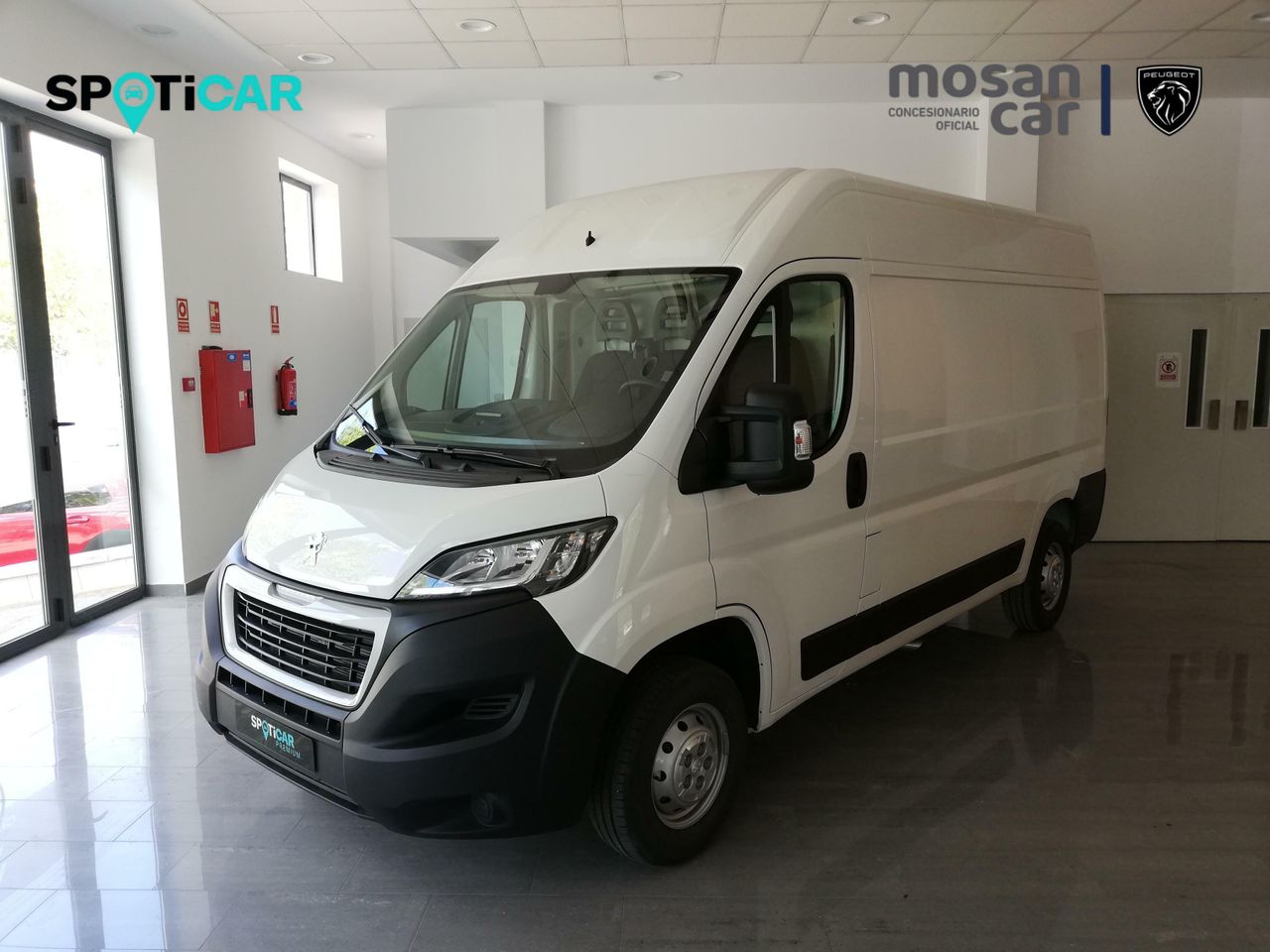 Foto peugeot boxer 2023 /