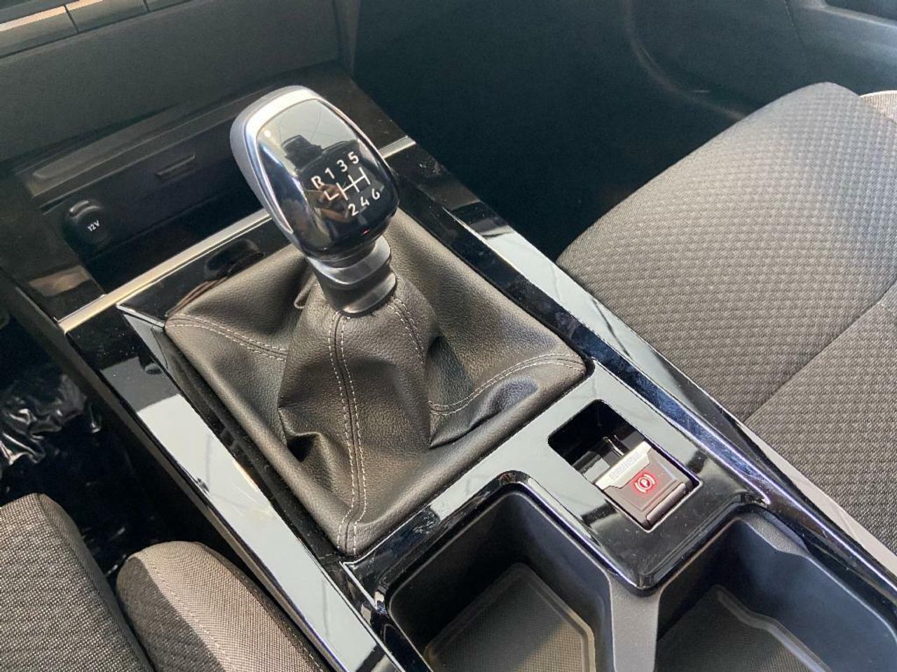 Opel Astra 1.2T XHL 110 TECH EDITION 110 MIRROR LL17 RADAR A - foto 27