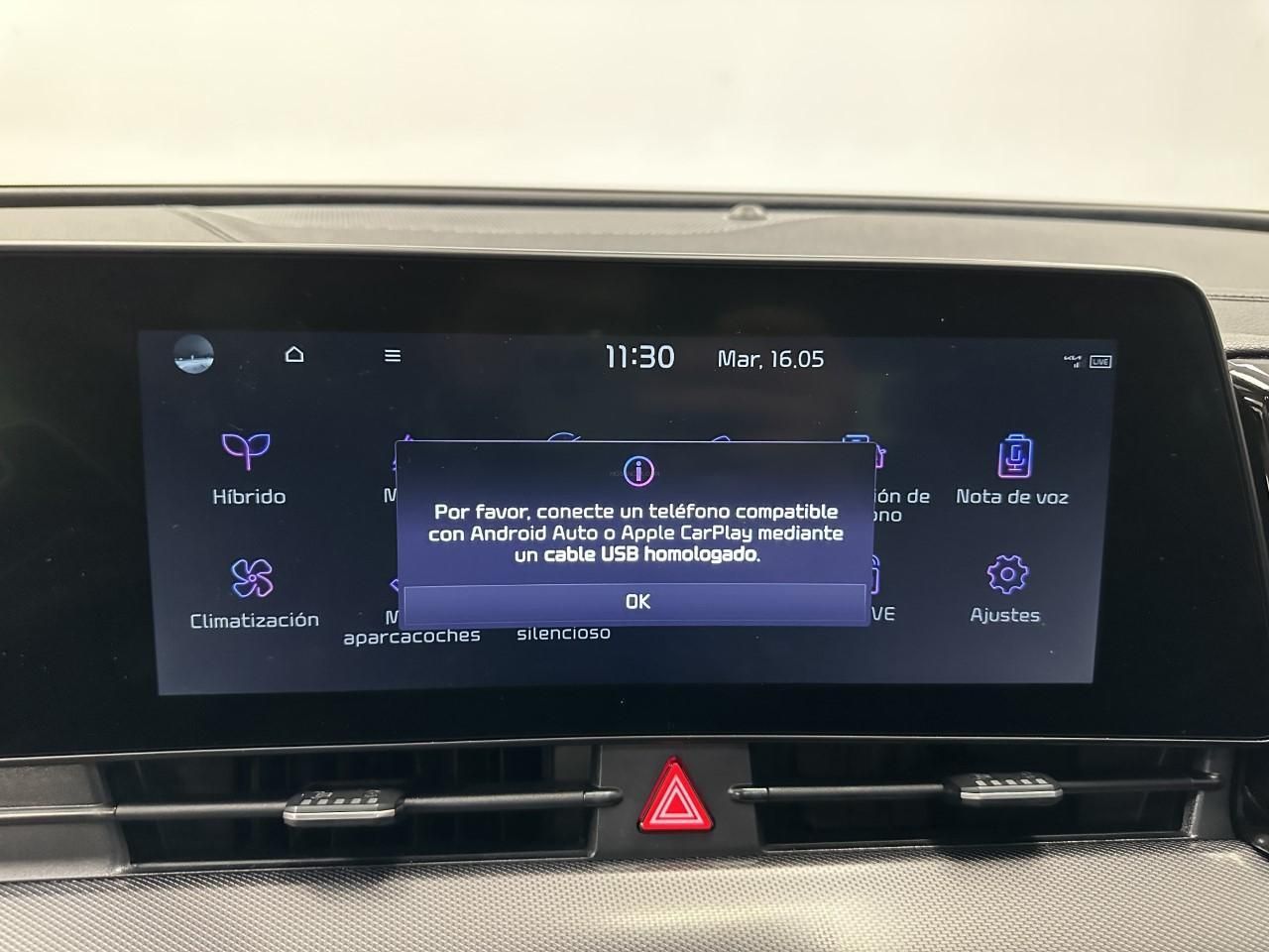 Kia Sportage 1.6 T-GDI PHEV 252 DCT TECH 4WD LUXURY GPS LL19 - foto 16