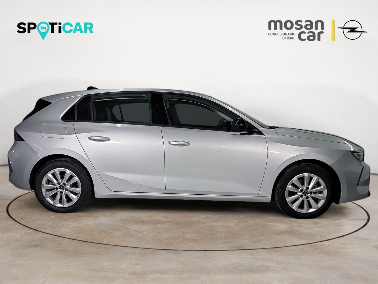 Opel Astra 1.2T XHL 110 EDITION GPS LL16 RADAR AV AR+CAM KEY - foto 5