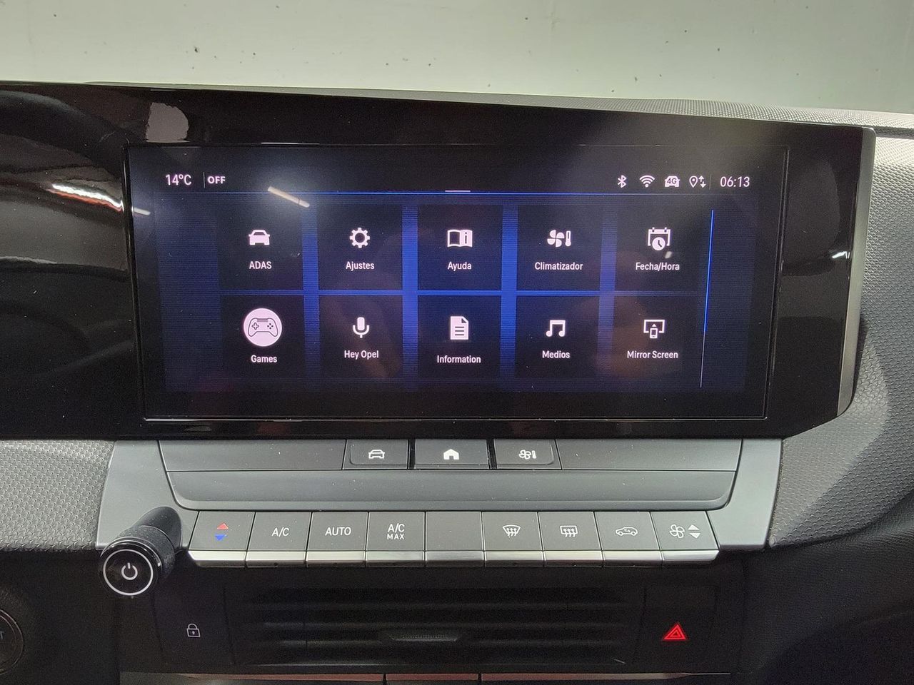 Opel Astra 1.2T XHL 110 EDITION GPS LL16 RADAR AV AR+CAM KEY - foto 18