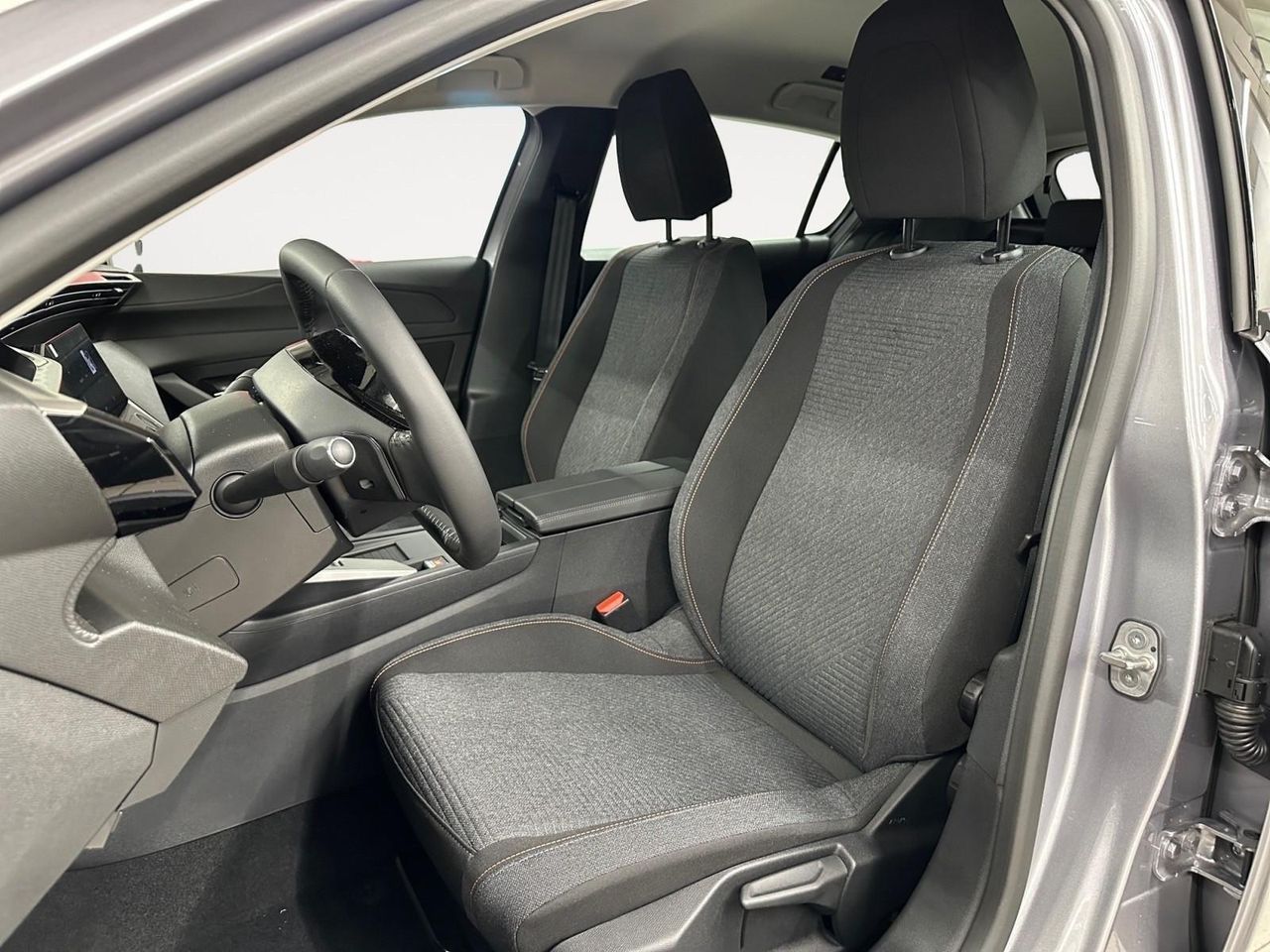 Peugeot 308 1.5 BLUEHDI 130 EAT8 STYLE GPS LL16 RADAR AR - foto 12