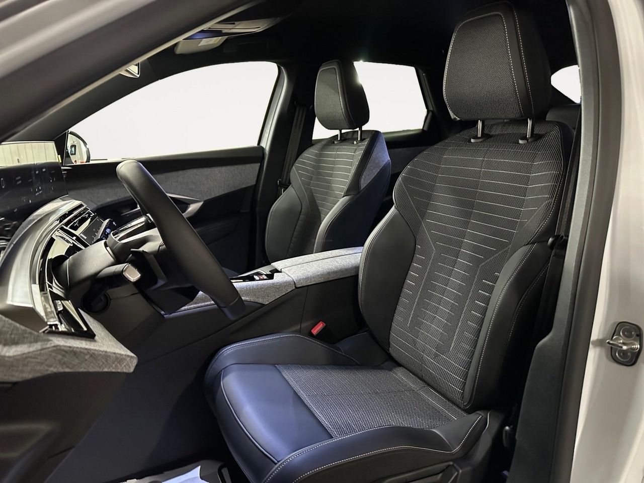 Peugeot 3008 N 1.2 MHEV 145 EDCS6 ALLURE GPS LL19 RADAR AV A - foto 12