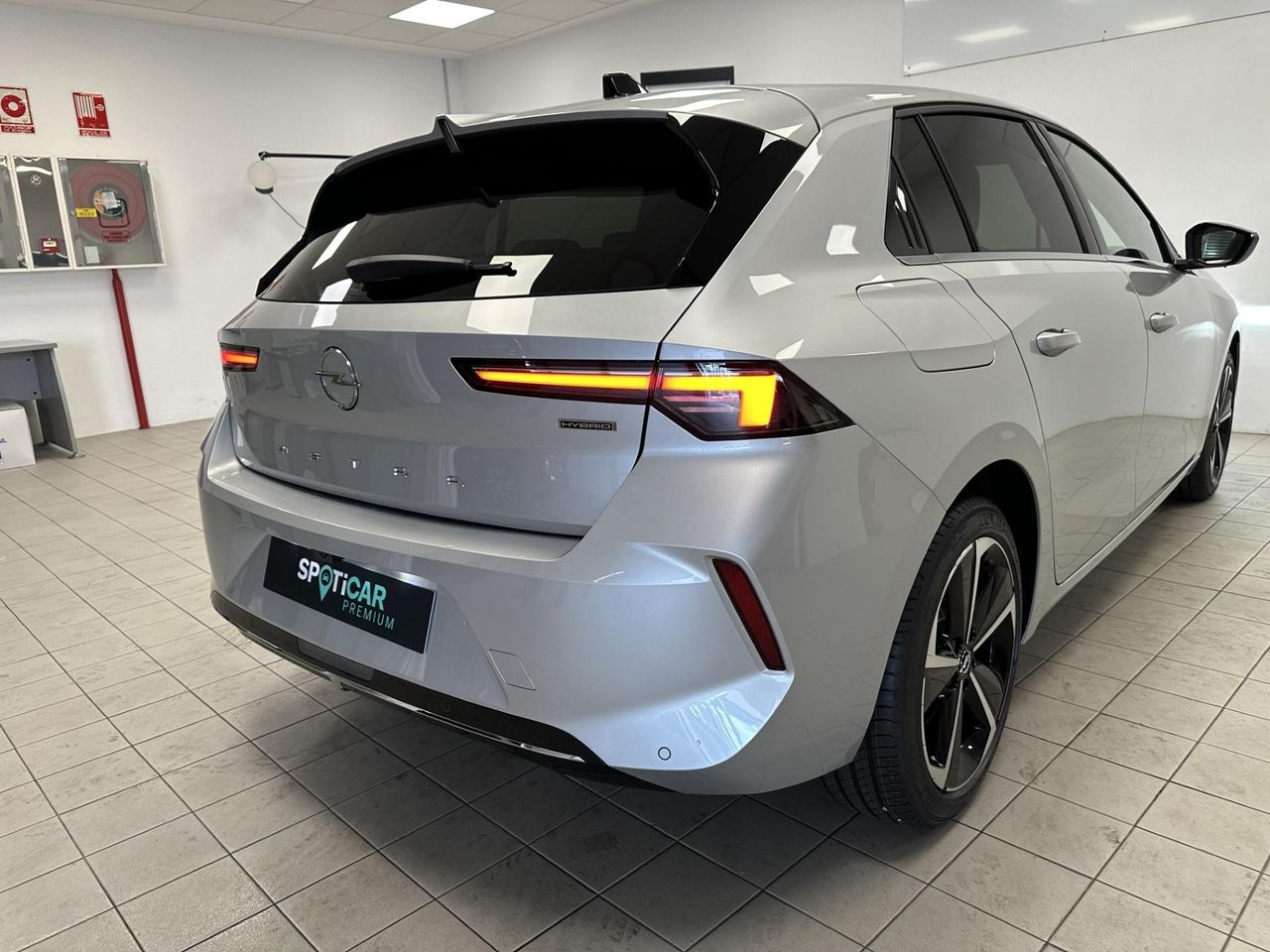 Opel Astra 1.6T PHEV 180 ELEGANCE MIRROR LL17 RADAR AV AR+CA - foto 30