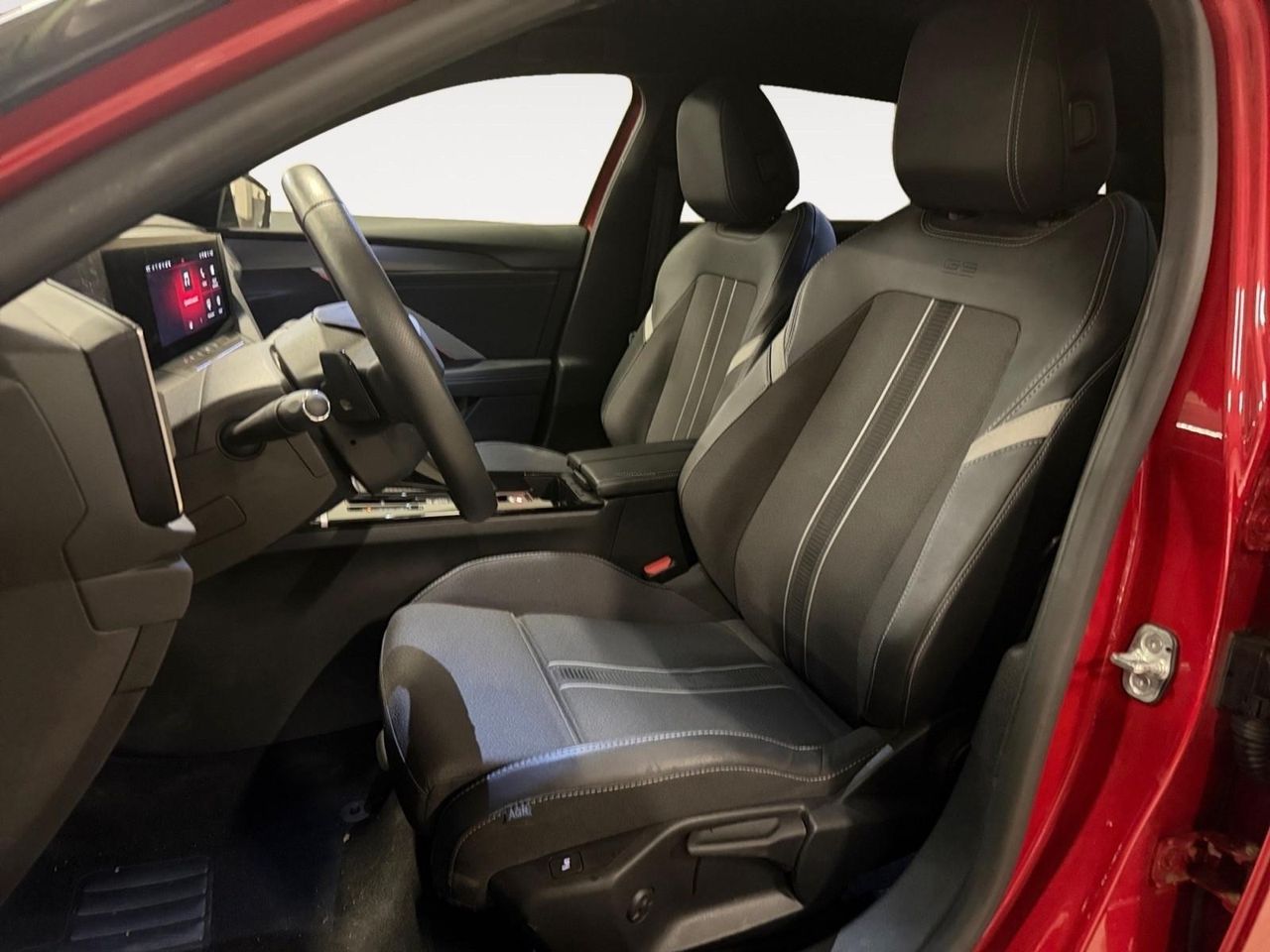 Opel Astra ST 1.2T XHT MHEV 136 EDCT GS MIRROR LL17 RADAR AV - foto 12