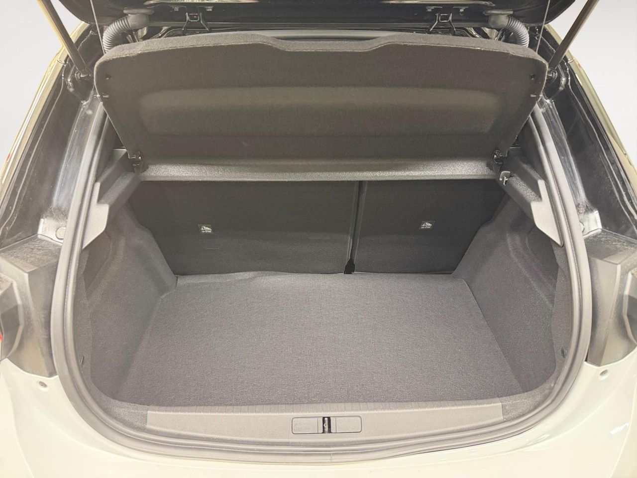 Opel Corsa 1.2T XHL 74KW GS 100 5P - foto 6