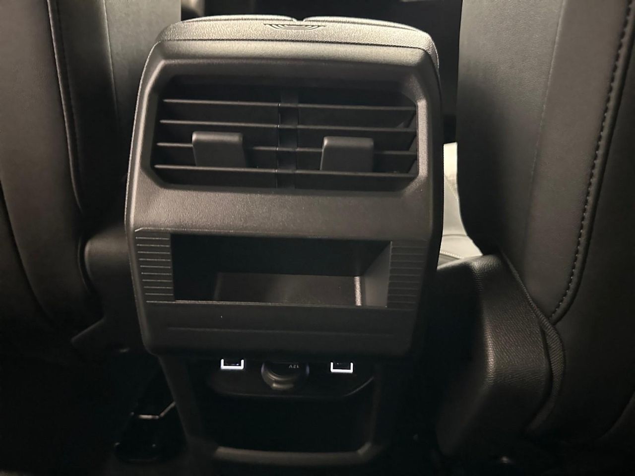 Peugeot 3008 N 1.2 MHEV 145 EDC6 ALLURE GPS LL19 RADAR AV AR - foto 24