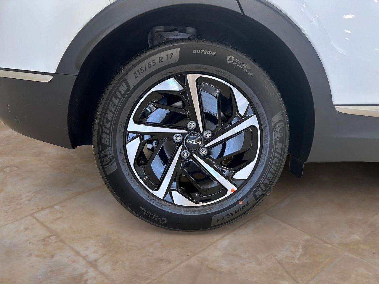 Kia Sportage 1.6 T-GDI MHEV 150 DRIVE GPS LL17 RADAR AR+CAM - foto 12