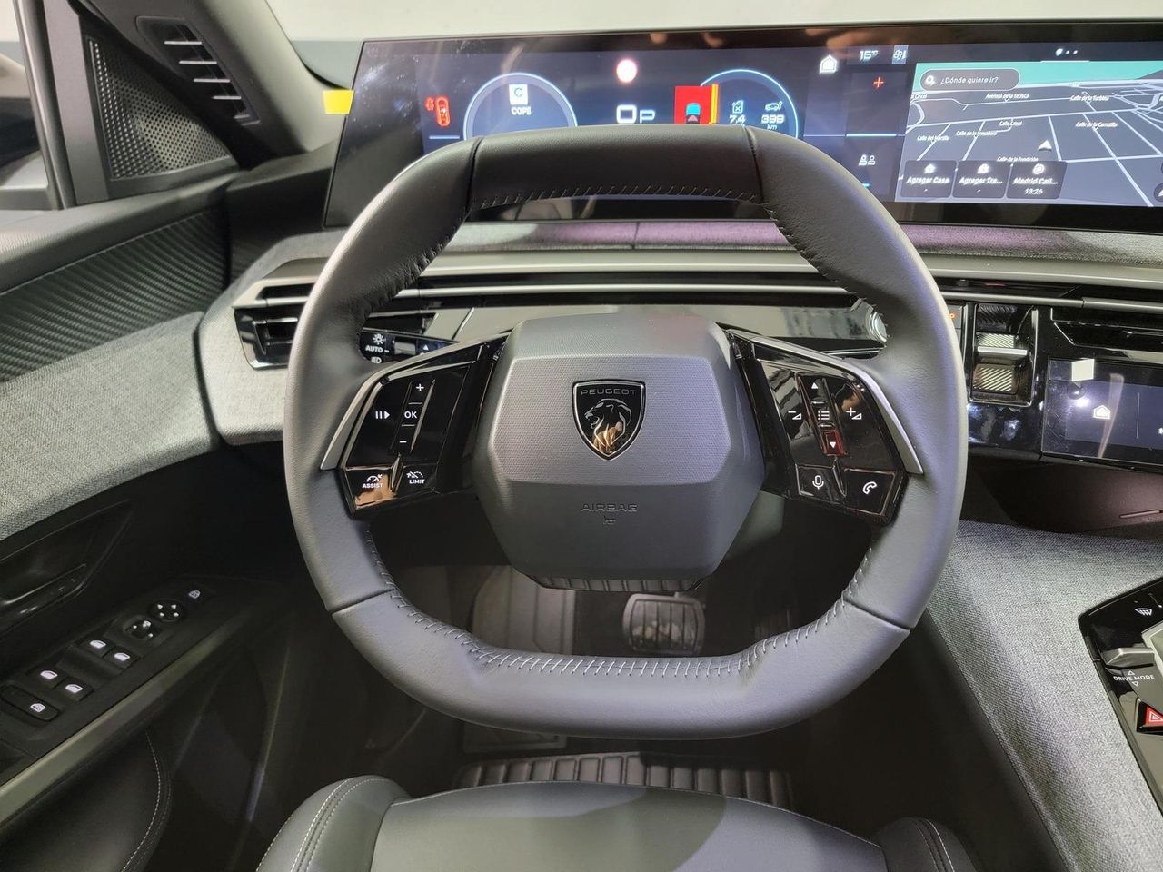 Peugeot 5008 N 1.2 MHEV 145 EDCS6 ALLURE 7PL GPS LL19 RADAR  - foto 22