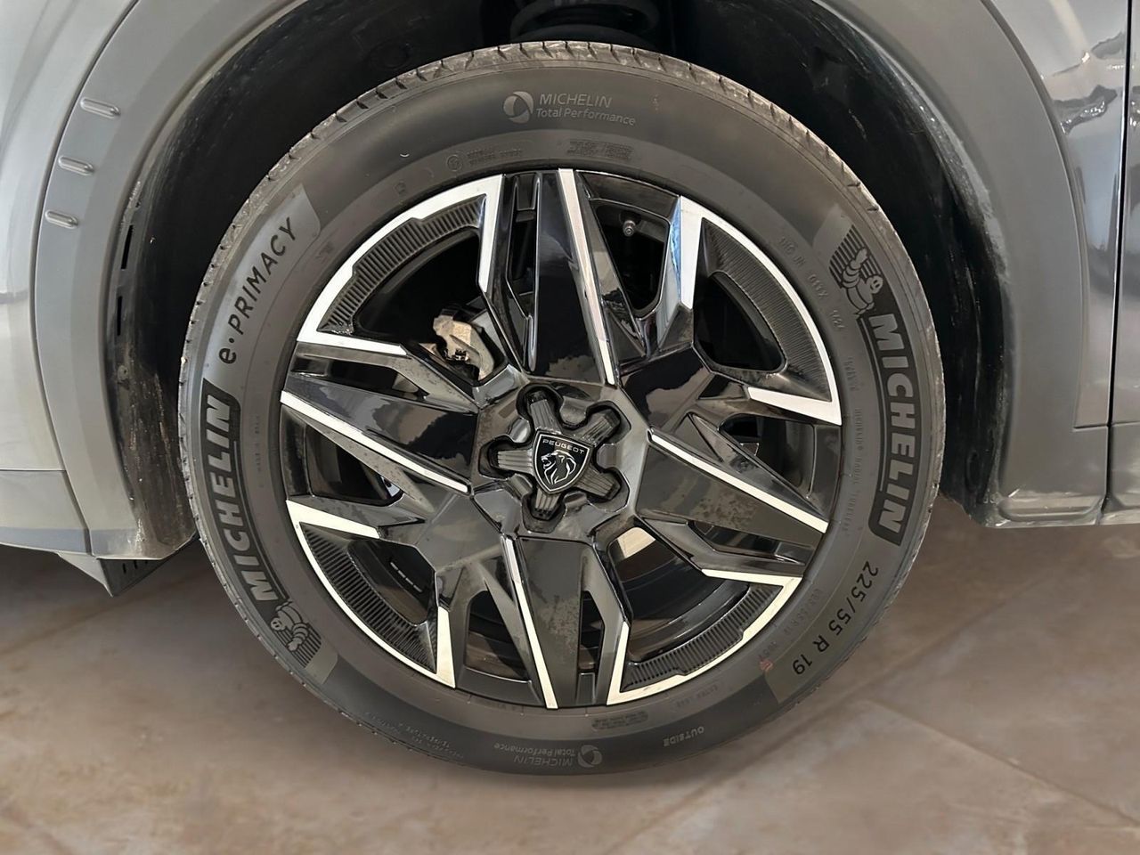 Peugeot 3008 N 1.2 MHEV 145 EDCS6 ALLURE GPS LL19 RADAR AR+C - foto 14