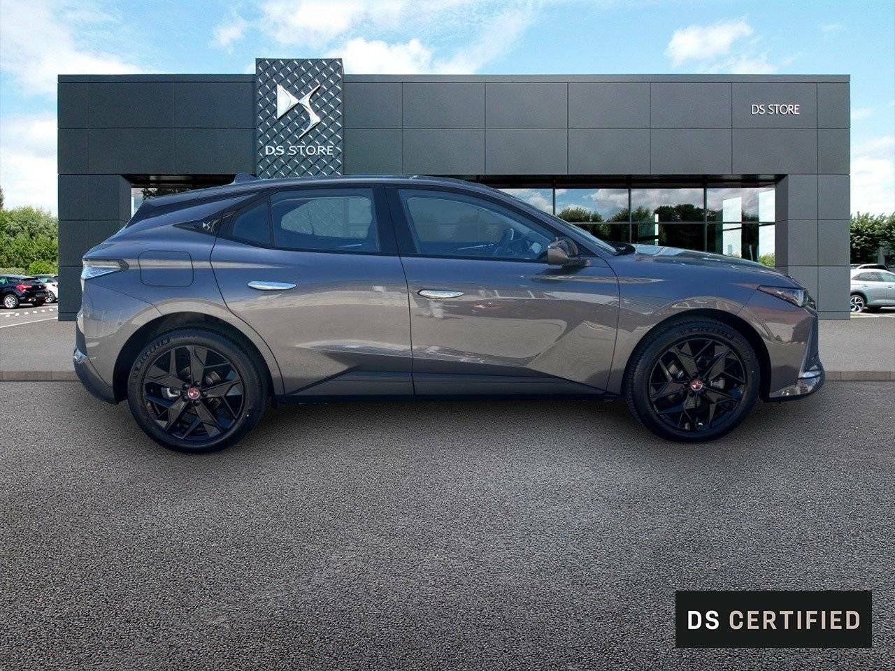 ds automobiles ds 4 2023 / foto grande (2)