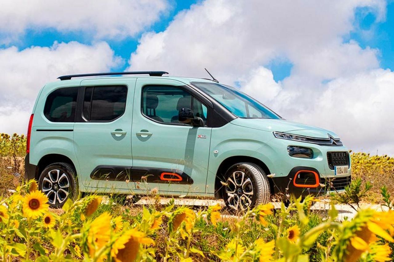 Impecable casa  de segunda mano - citroën berlingo 2020 /