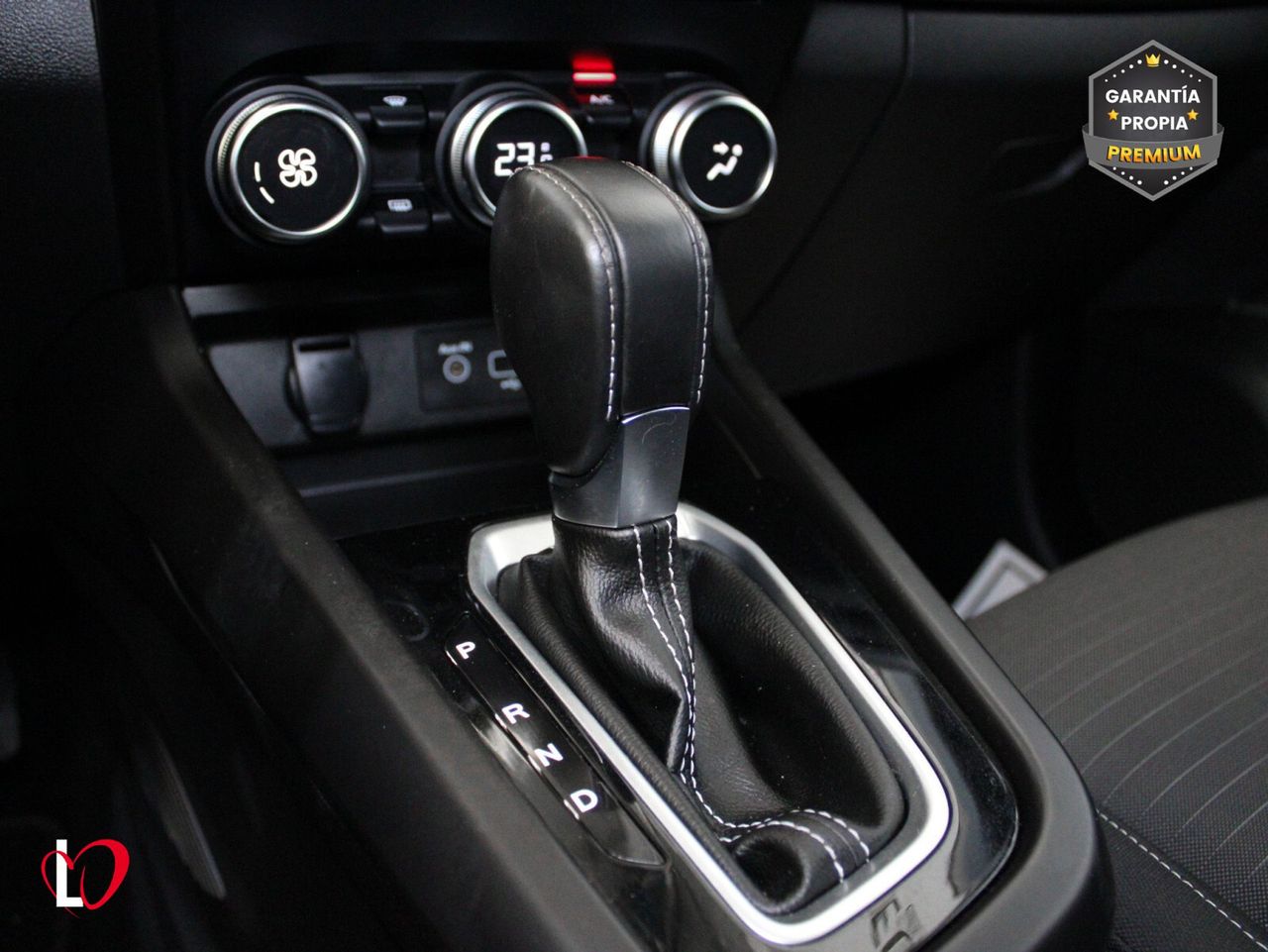 Renault Arkana 1.3 TCE EVOLUTION Hybrid 140 - Foto 49
