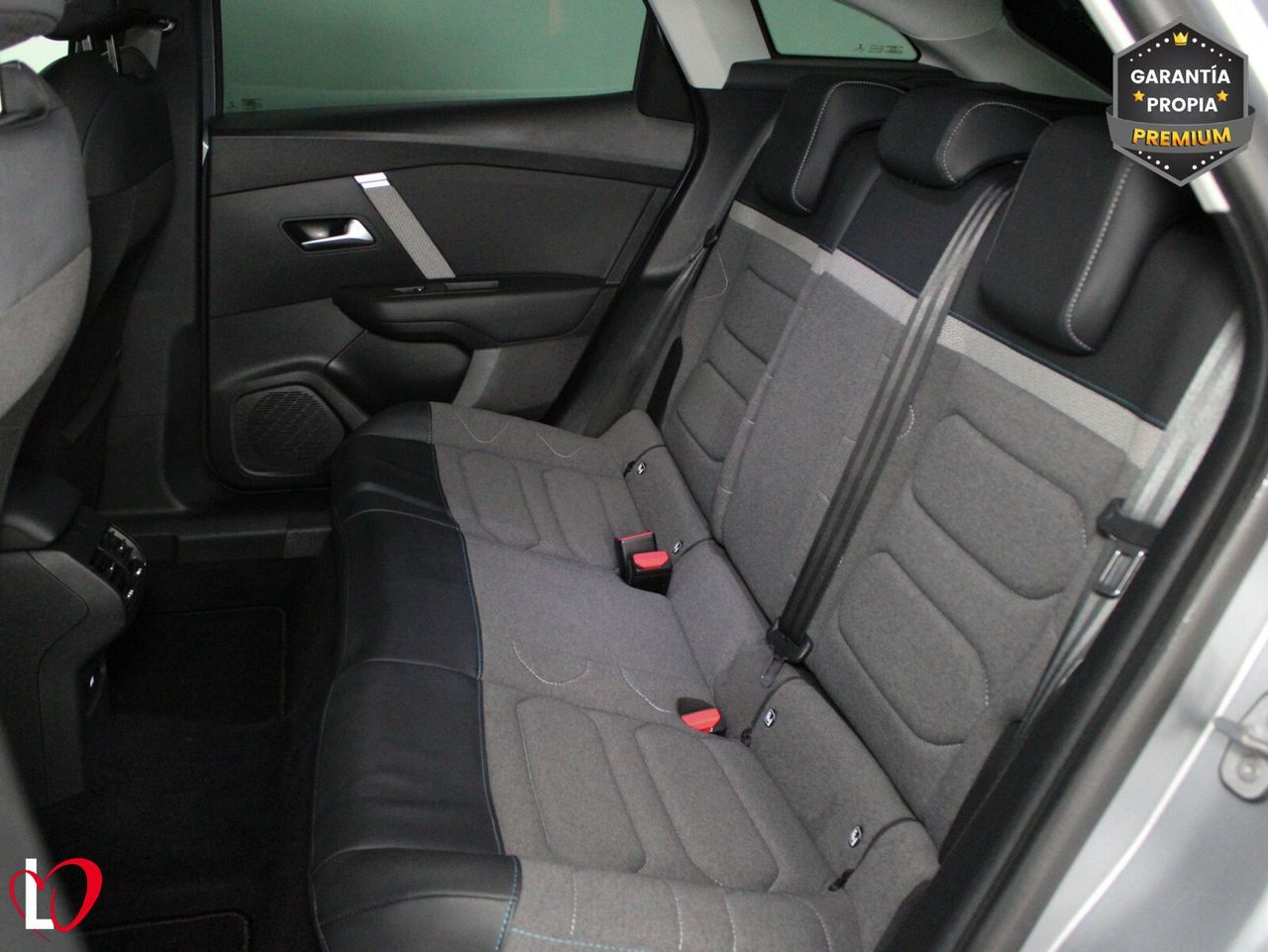 Citroën C4 BlueHDi 130 S&S EAT8 Feel Pack - Foto 23
