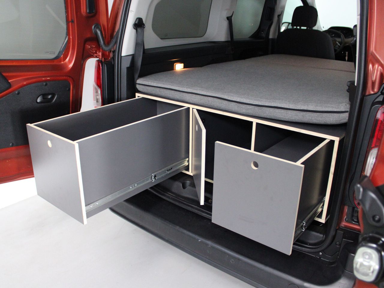 Peugeot Rifter ACTIVE BlueHDi 100 S&S 5 Vel. MAN Long 7 PLAZAS - Foto 6