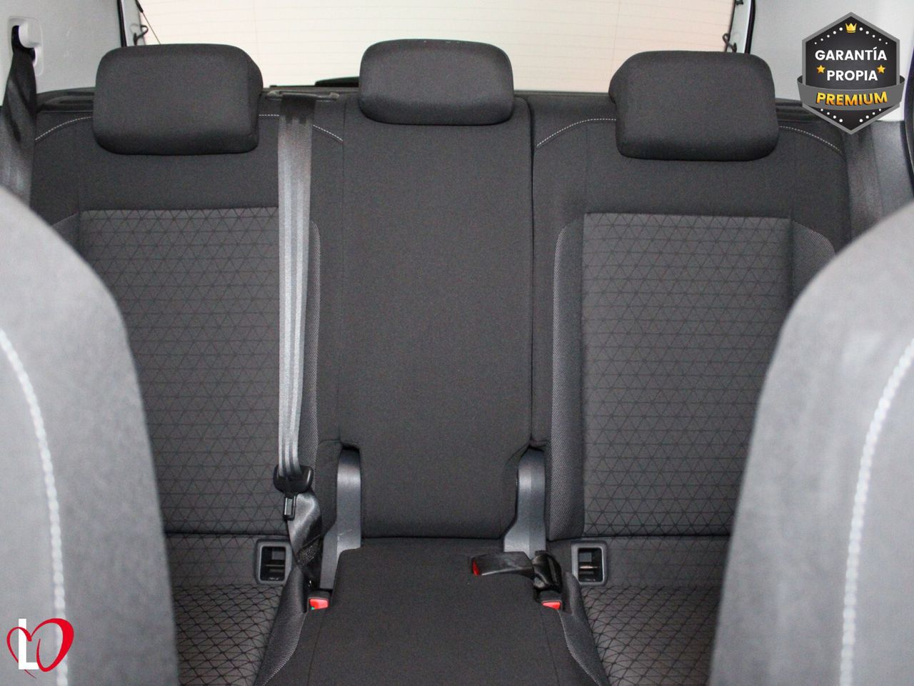 Volkswagen T-Cross 1.6 TDI ADVANCE 95 - Foto 24