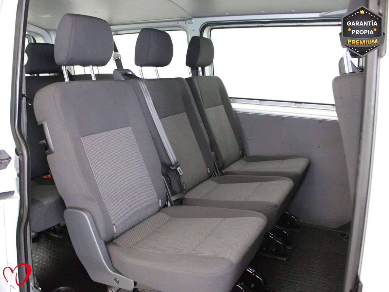 Volkswagen Transporter 2.0 TDI T6 COMBI 9 LARGA 110 - Foto 28