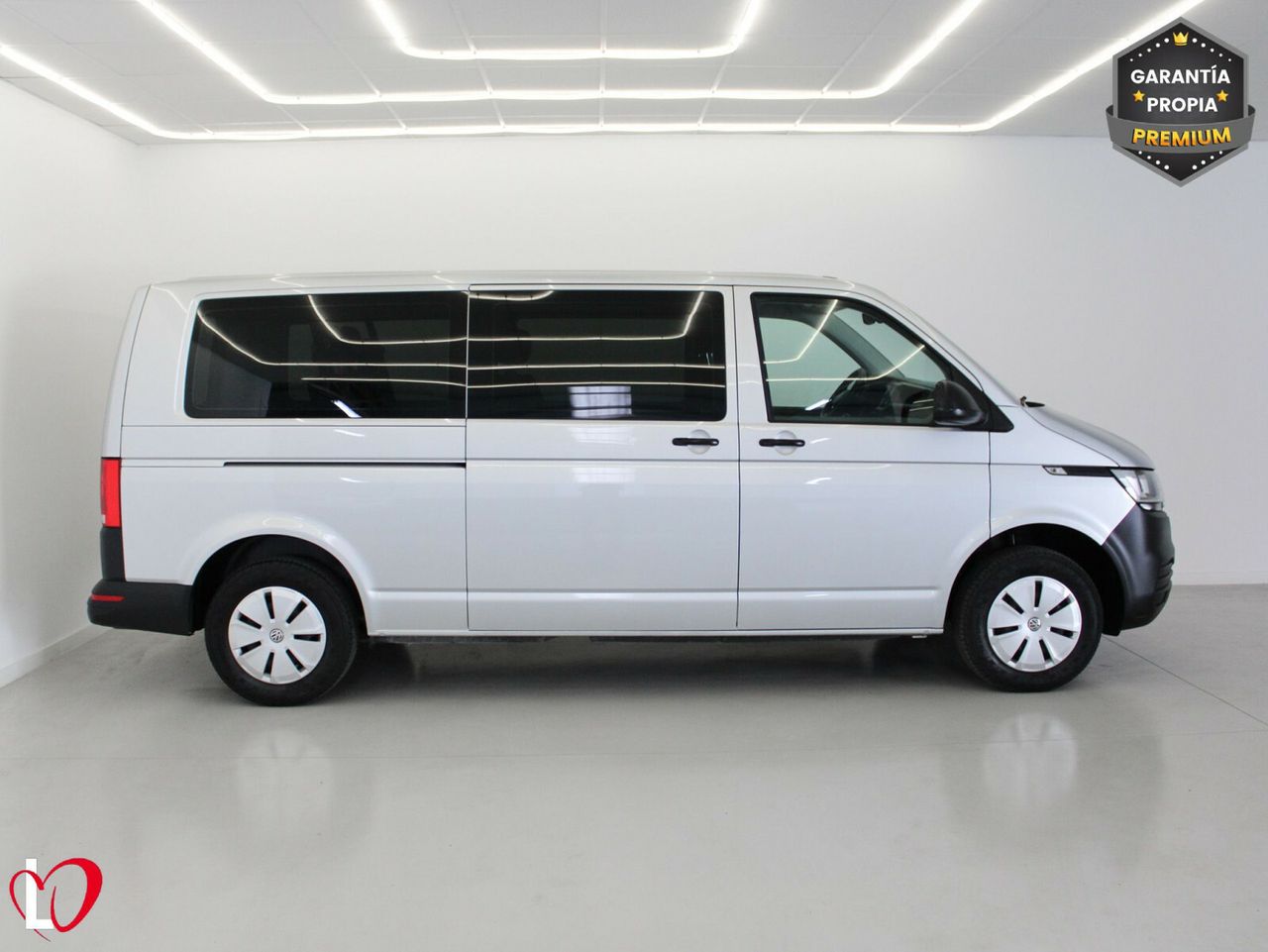 Volkswagen Transporter 2.0 TDI T6 COMBI 9 LARGA 110 - Foto 32
