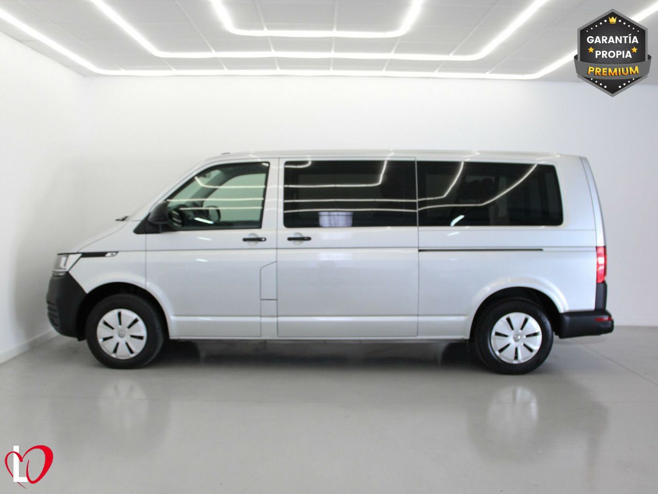 Volkswagen Transporter 2.0 TDI T6 COMBI 9 LARGA 110 - Foto 32