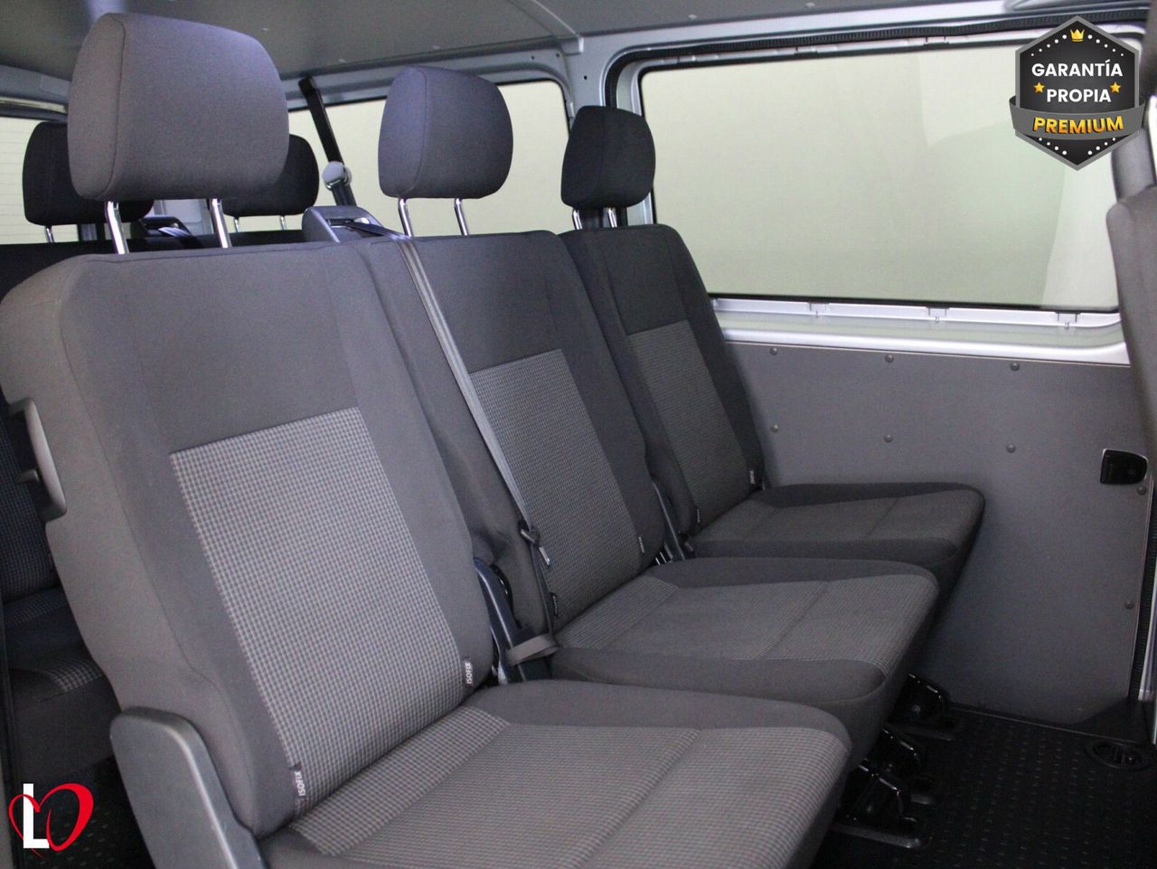 Volkswagen Transporter 2.0 TDI T6 COMBI 9 LARGA 110 - Foto 25