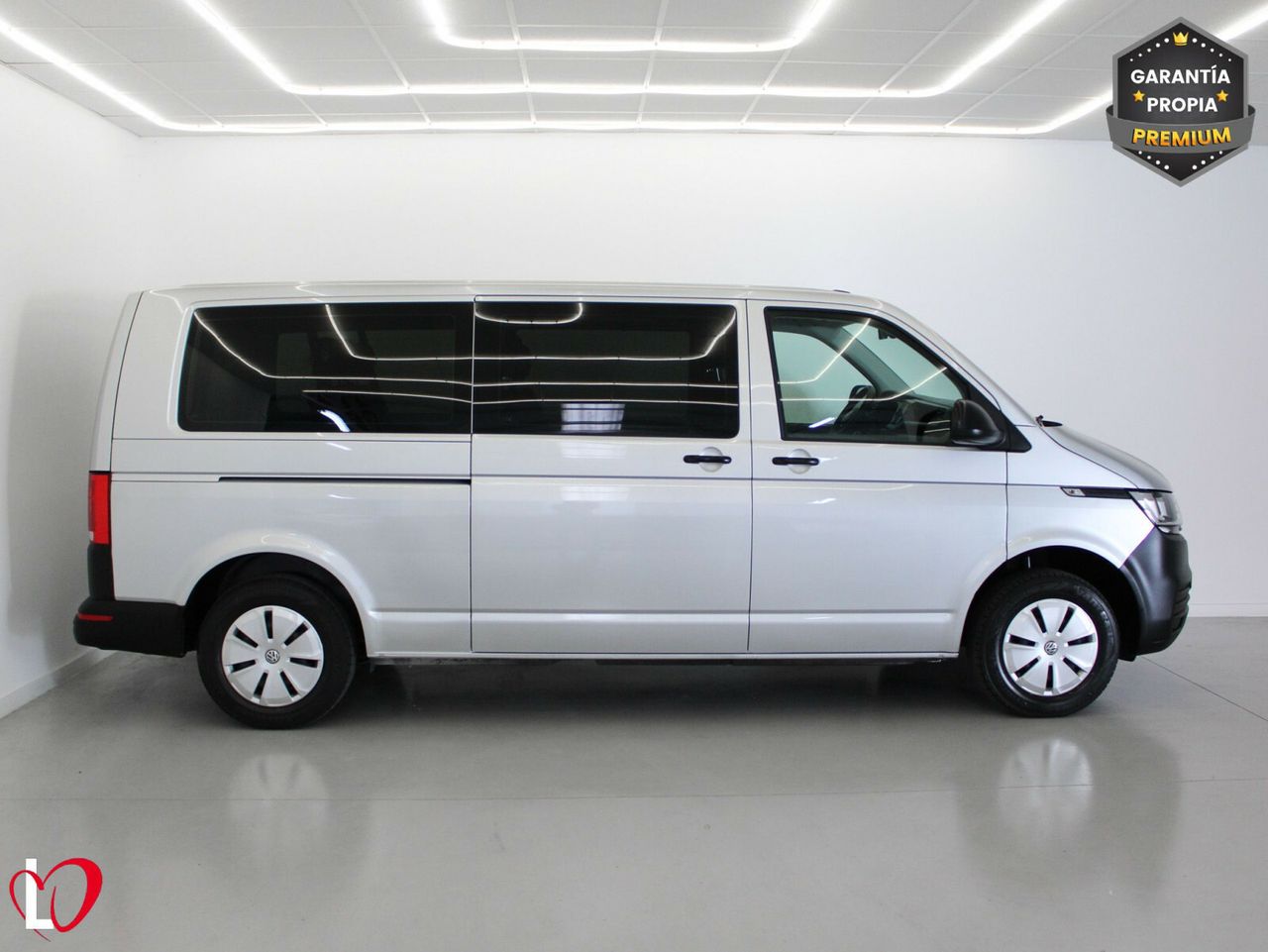 Volkswagen Transporter 2.0 TDI T6 COMBI 9 LARGA 110 - Foto 30