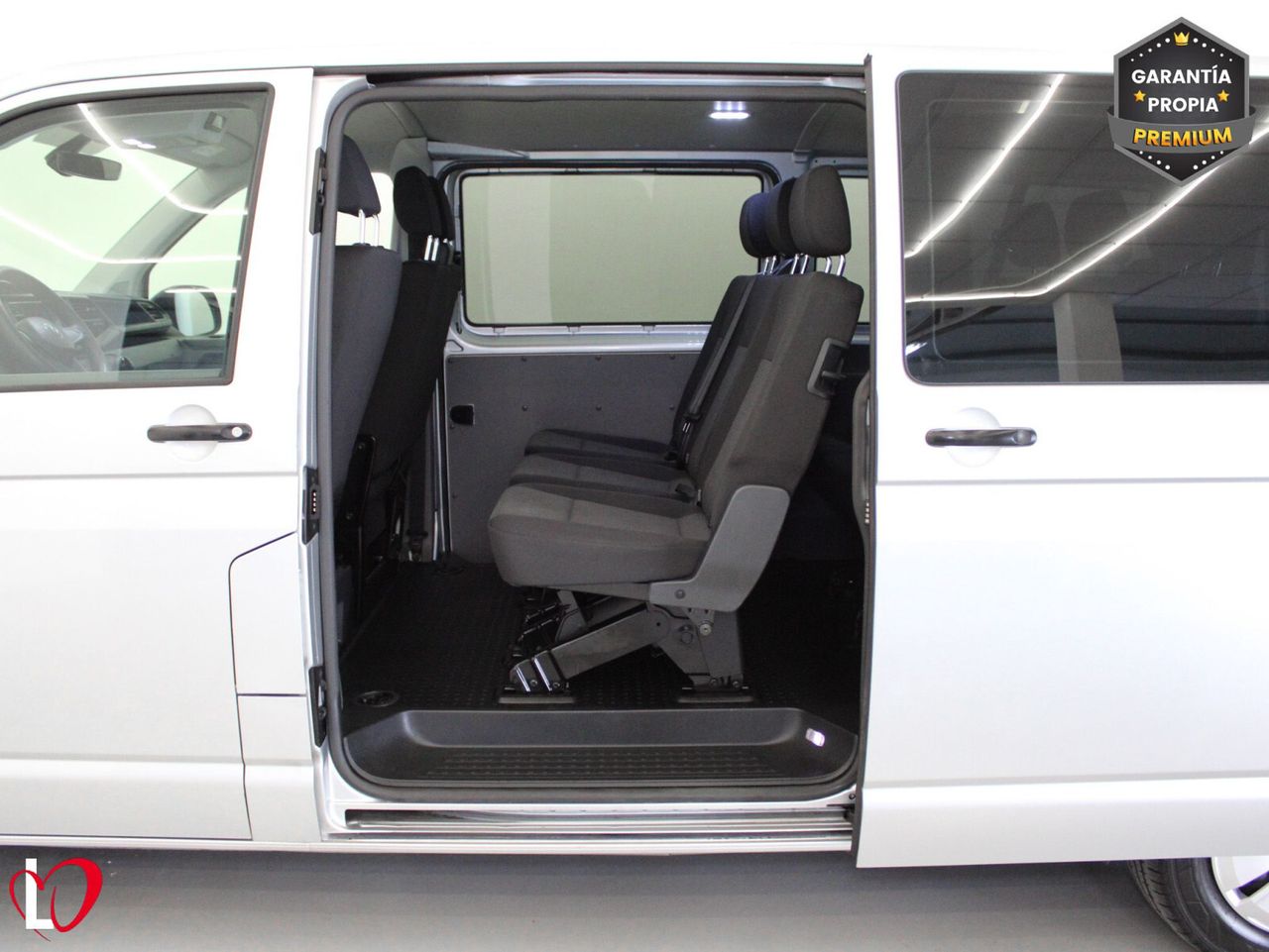 Volkswagen Transporter 2.0 TDI T6 COMBI 9 LARGA 110 - Foto 9