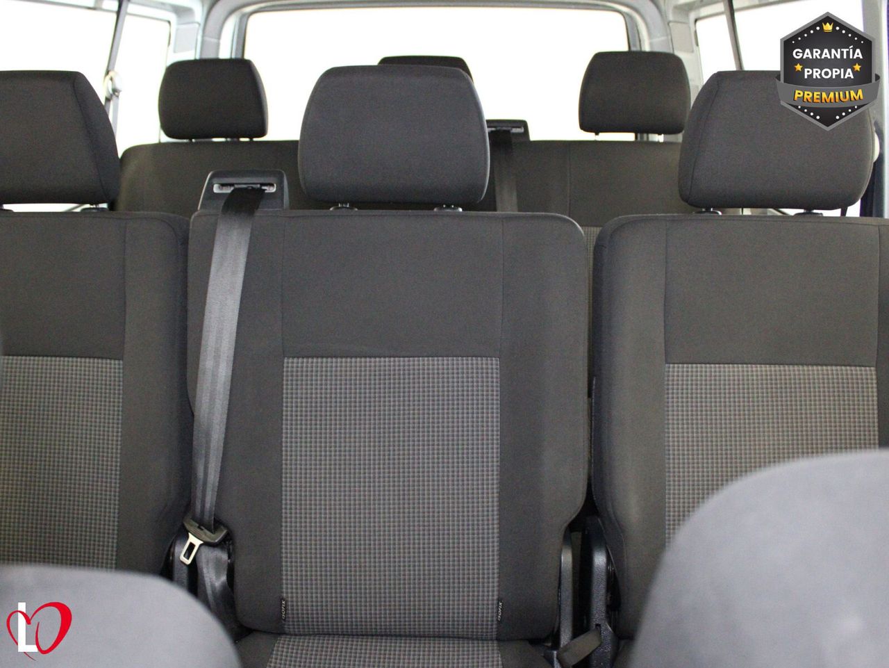Volkswagen Transporter 2.0 TDI T6 COMBI 9 LARGA 110 - Foto 27
