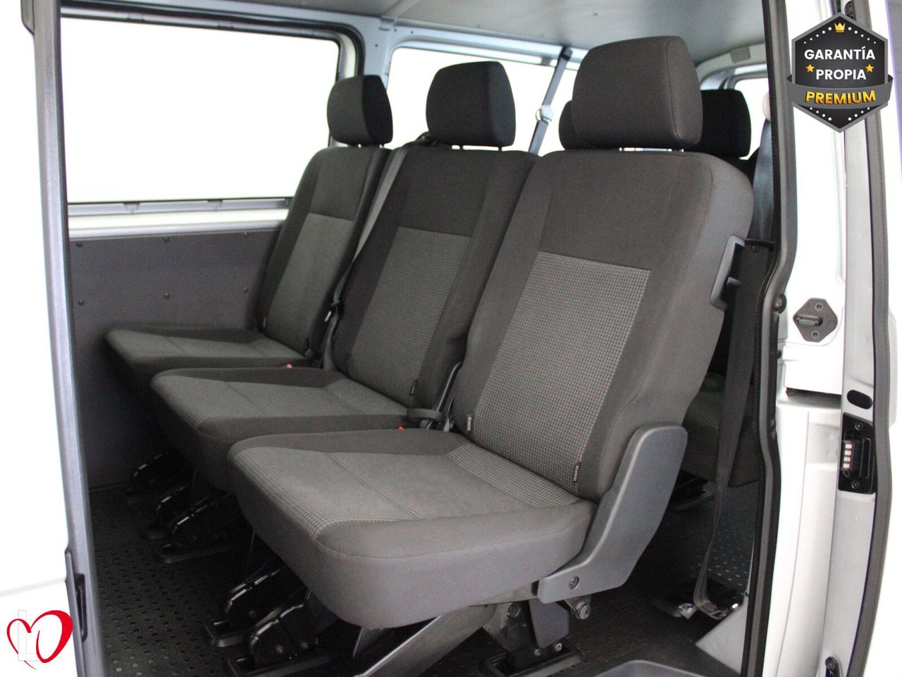 Volkswagen Transporter 2.0 TDI T6 COMBI 9 LARGA 110 - Foto 23