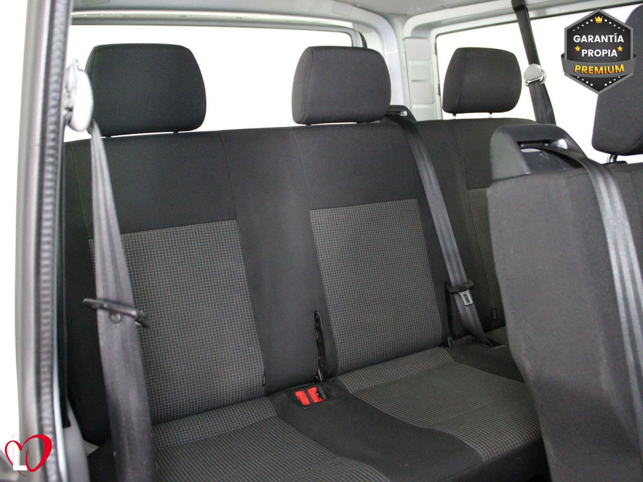 Volkswagen Transporter 2.0 TDI T6 COMBI 9 LARGA 110 - Foto 26