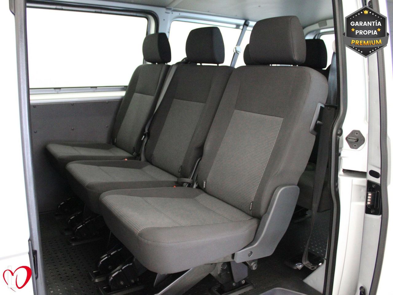 Volkswagen Transporter 2.0 TDI T6 COMBI 9 LARGA 110 - Foto 23