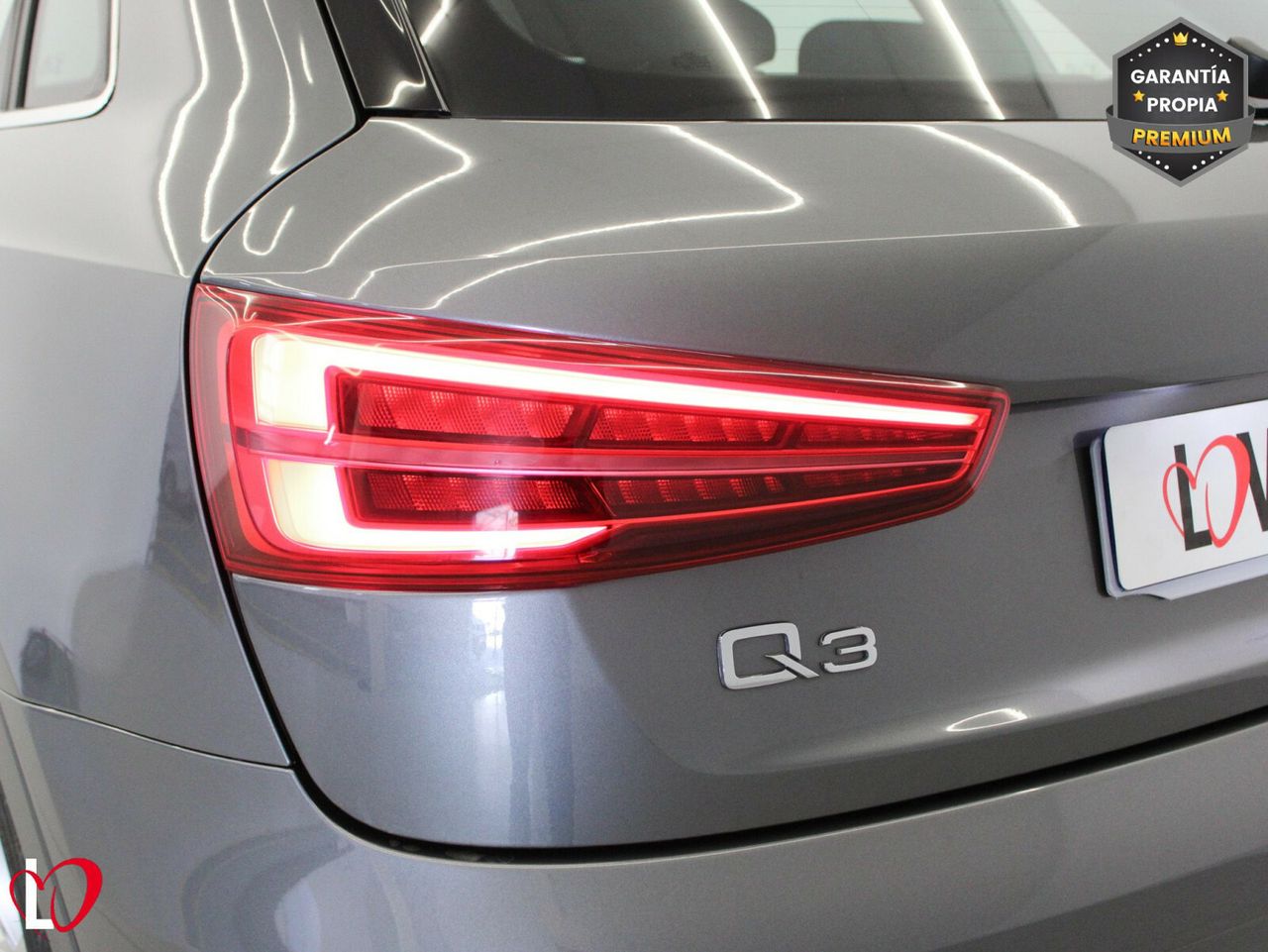 Audi Q3 Design ed 2.0 TDI 110kW (150CV) S tronic - Foto 31