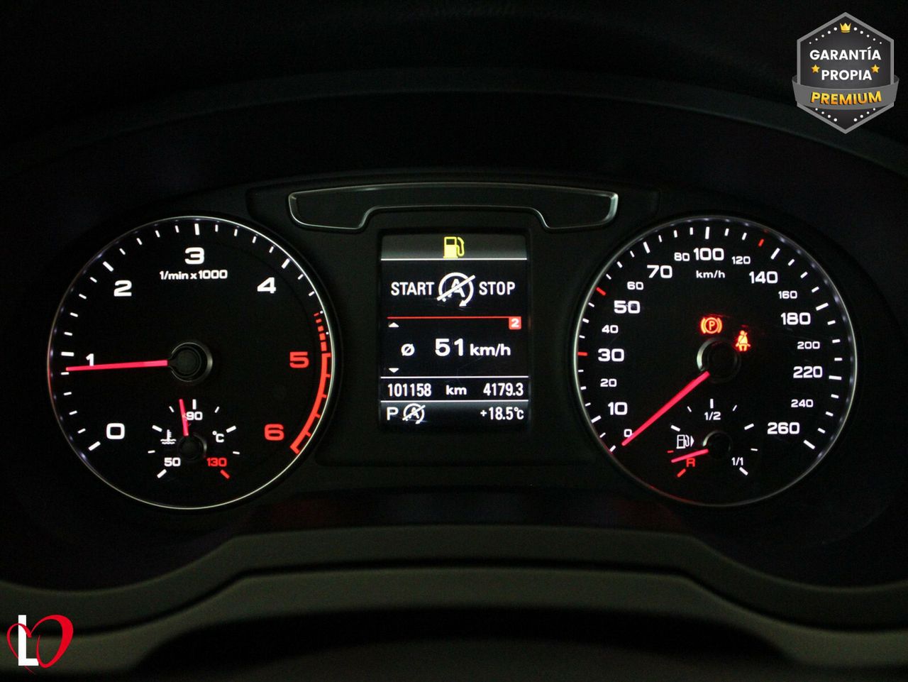 Audi Q3 Design ed 2.0 TDI 110kW (150CV) S tronic - Foto 37