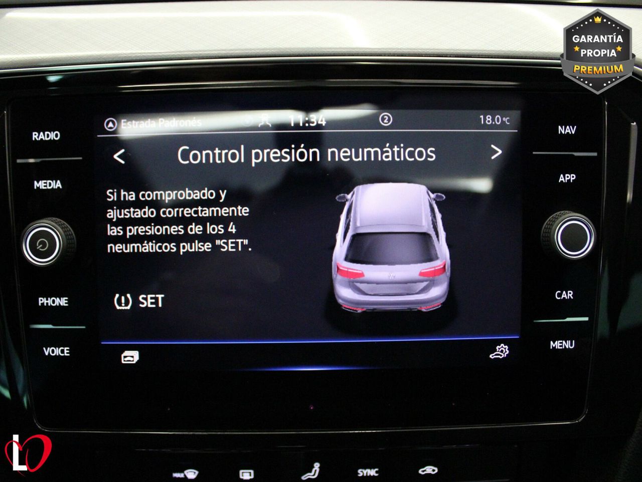 Volkswagen Passat Variant Executive 2.0 TDI 110kW DSG - foto 45