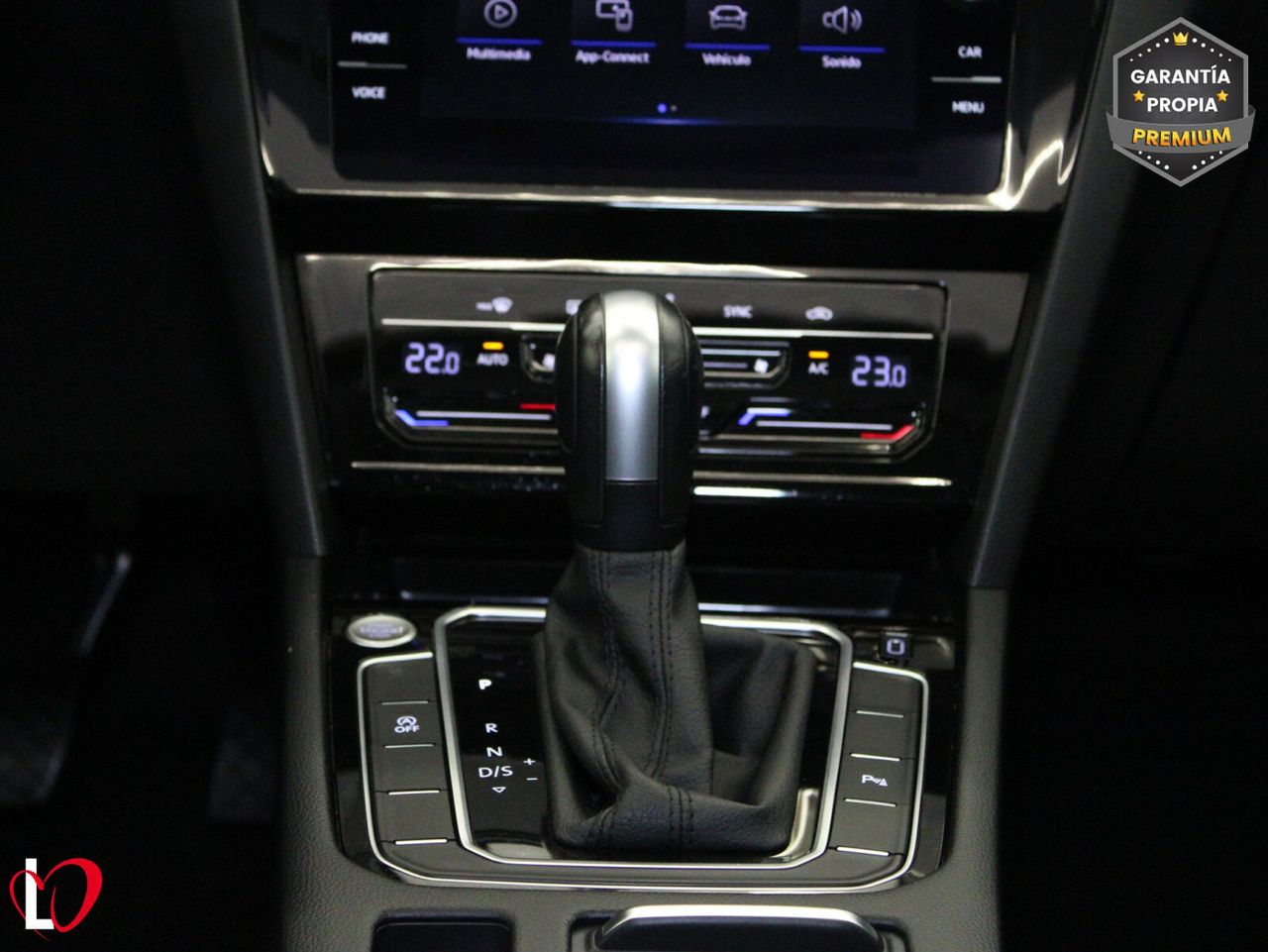 Volkswagen Passat Variant Executive 2.0 TDI 110kW DSG - foto 46