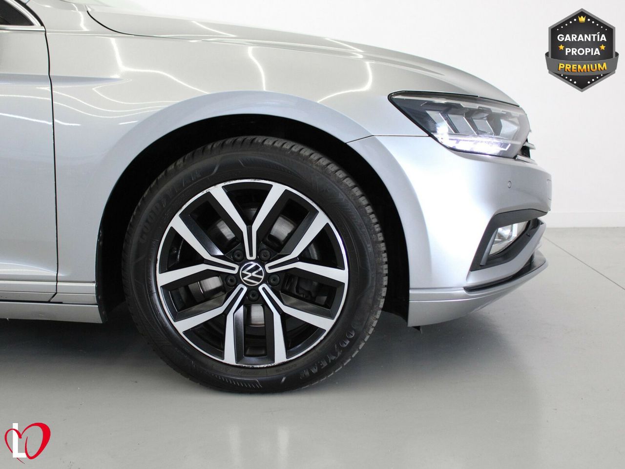 Volkswagen Passat Variant Executive 2.0 TDI 110kW DSG - foto 15