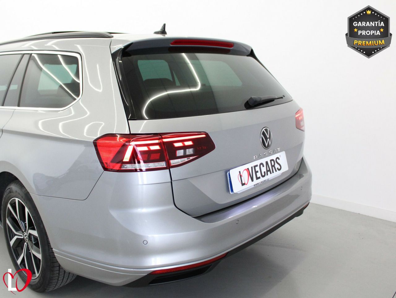 Volkswagen Passat Variant Executive 2.0 TDI 110kW DSG - foto 29