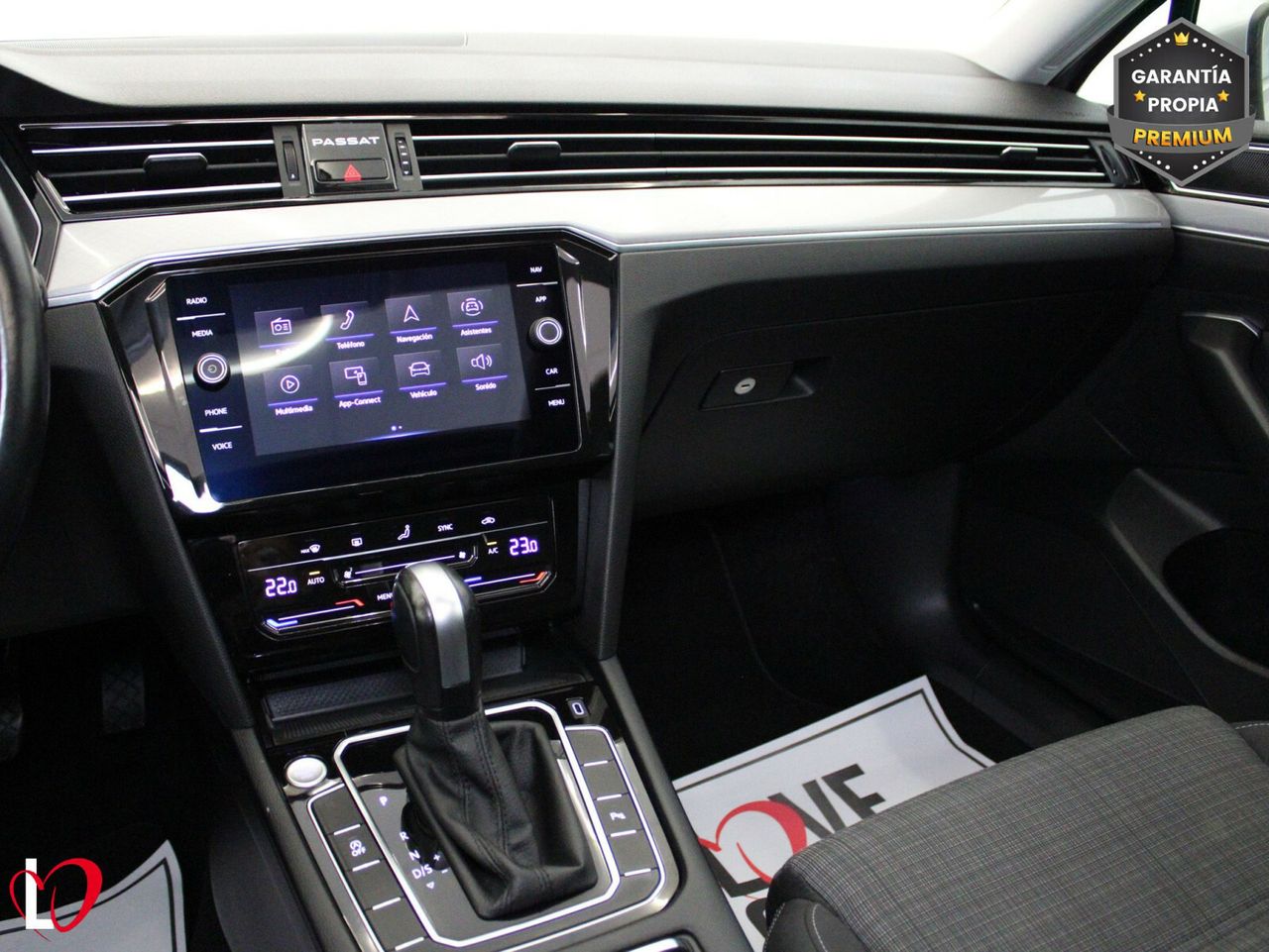 Volkswagen Passat Variant Executive 2.0 TDI 110kW DSG - foto 41