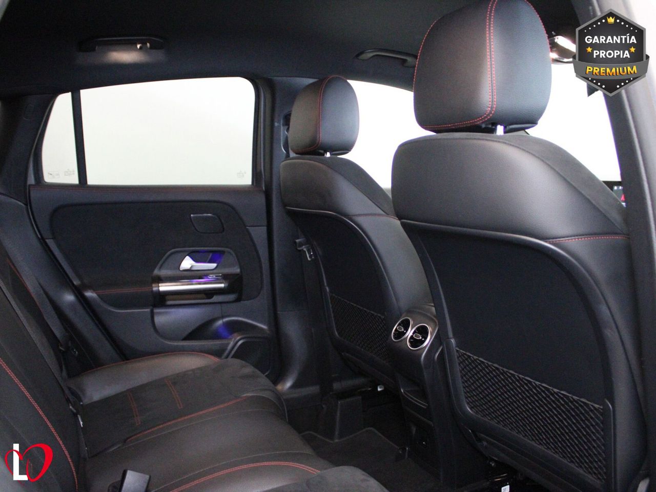 Mercedes GLA GLA 200 D AMG LINE + PAQ PREMIUM - Foto 23